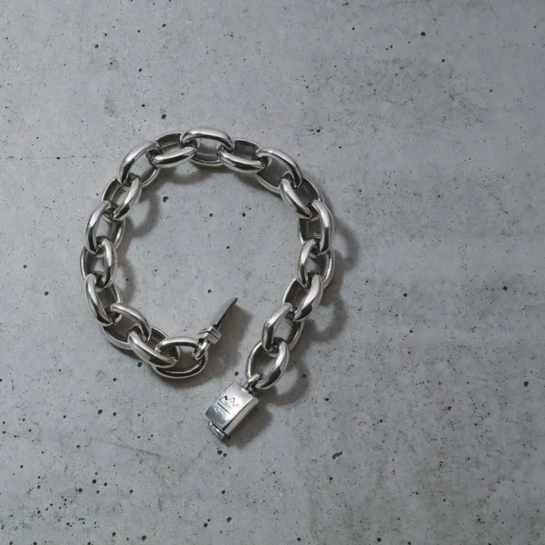 American Chain Bracelet - Image 5