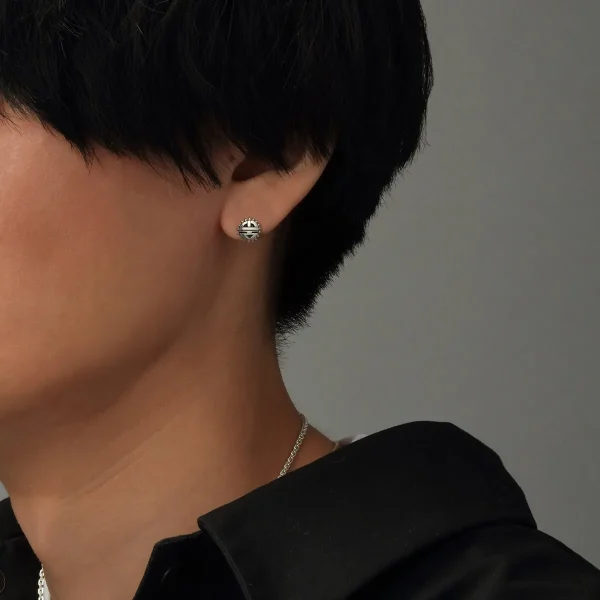 Sun Face Stud Earrings - รูปภาพ 4