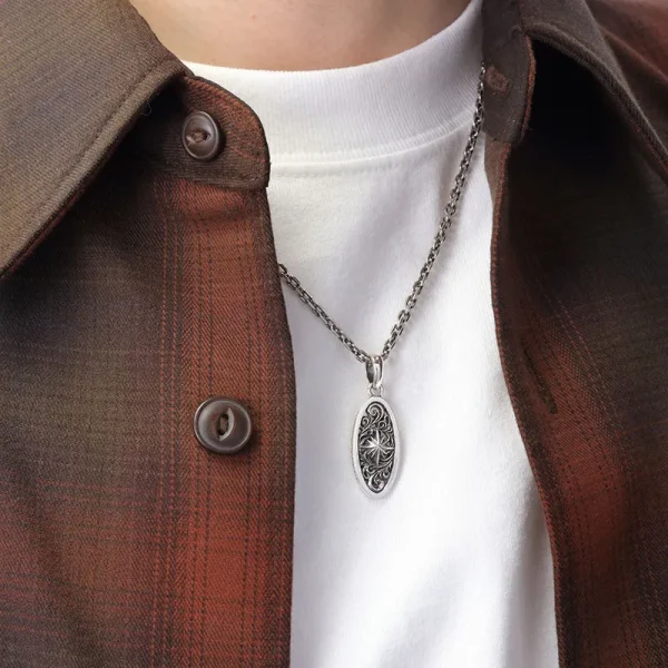 Sun Symbol and Arabesque Oval Pendant - รูปภาพ 5
